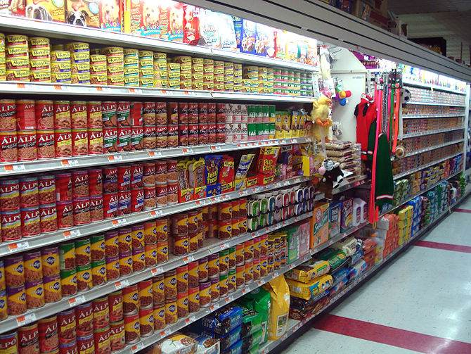 A supermarket's pet food aisle in Brooklyn, Ne...